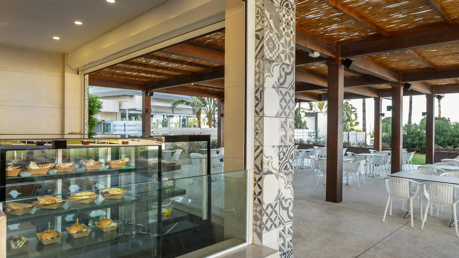Ξενοδοχείο The Healthy Stay-Padel, Pool&Fitness Αγία Νάπα